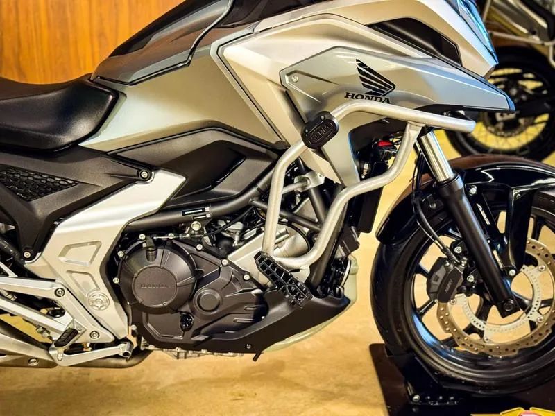HONDA NC 750X 2025 - Foto 12