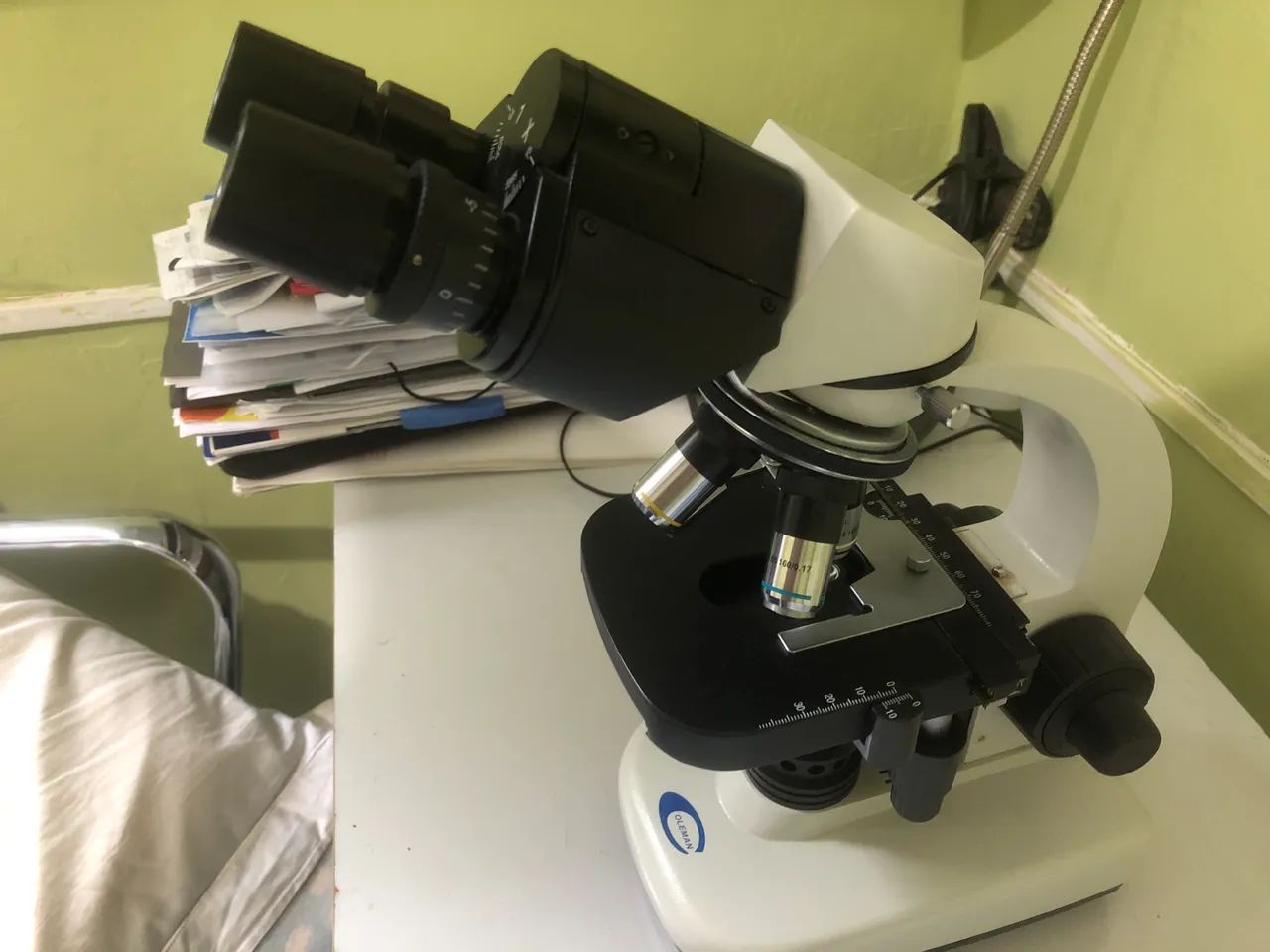 Microscópio Biológico Binocular  laboratório  - Foto 3