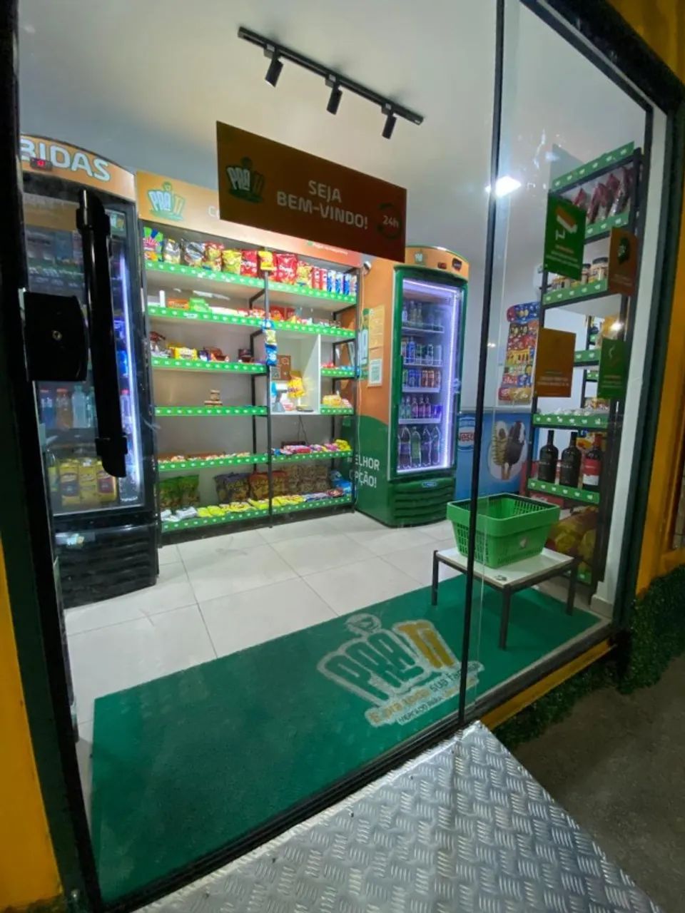 Vendo mercadinho autônomo completo em condomínio - Foto 5