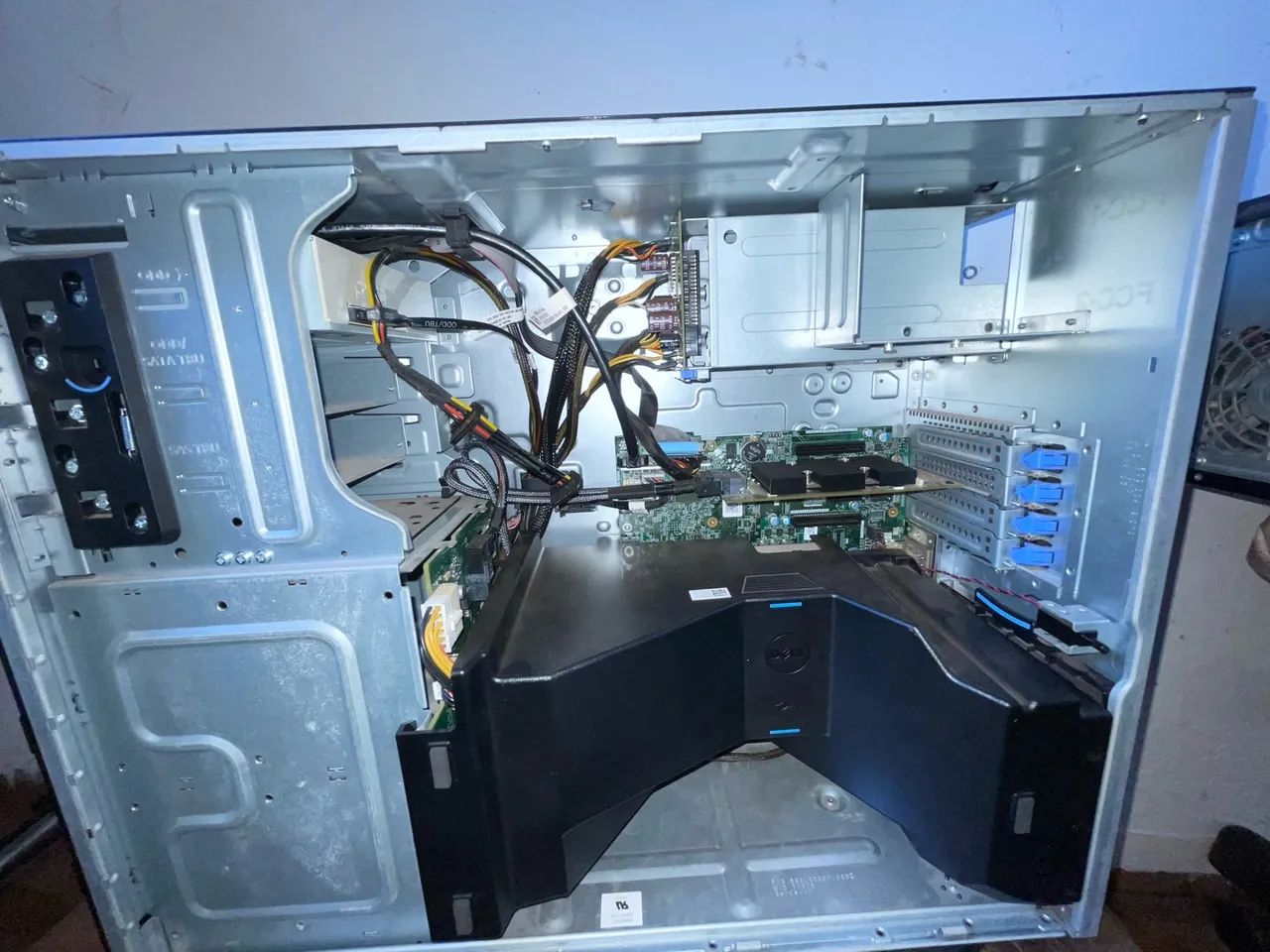 Servidor Dell T330 DDR4 | E3-1240 v6 3.7ghz - Foto 3
