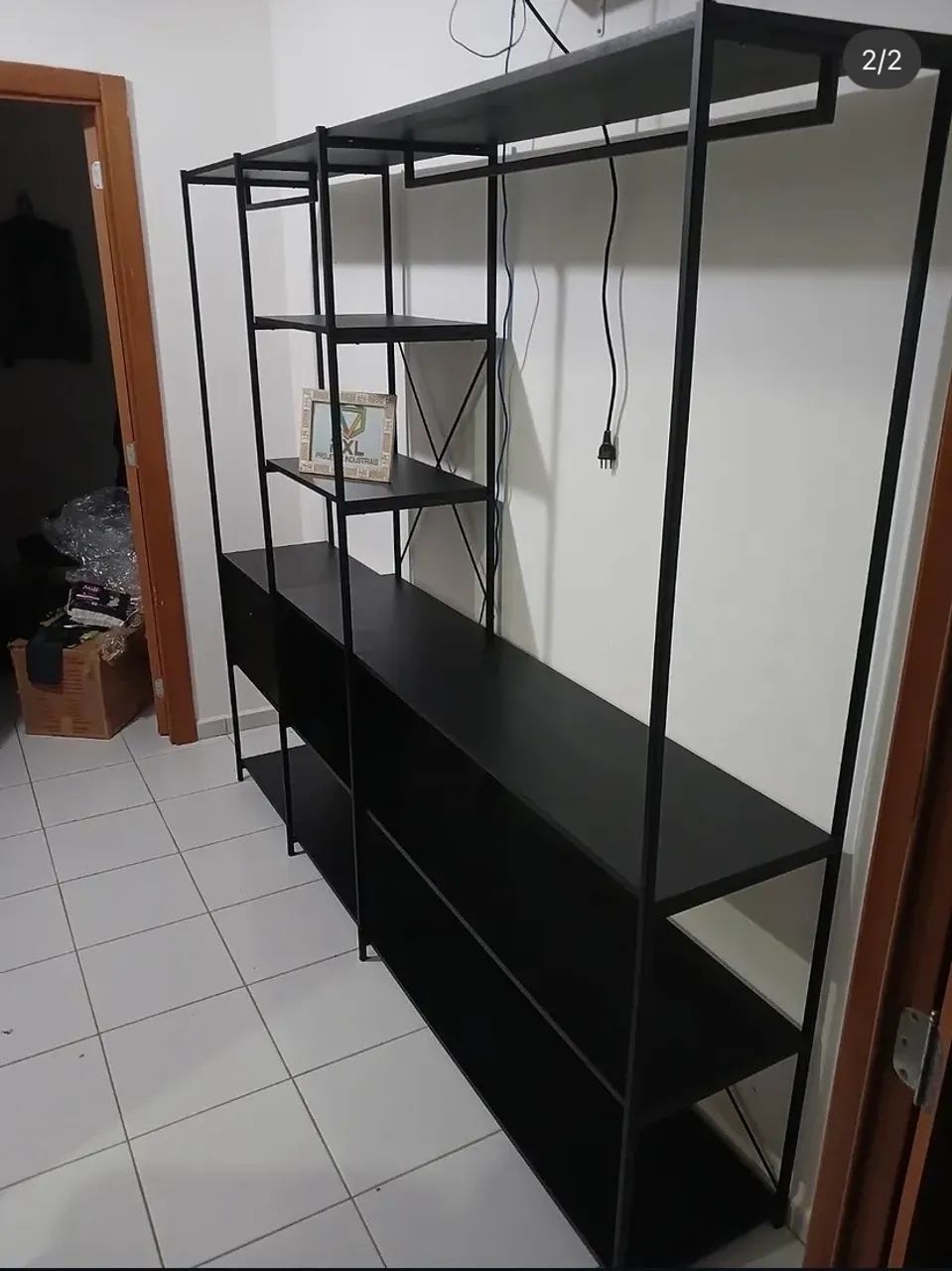 estante com prateleiras - Foto 2