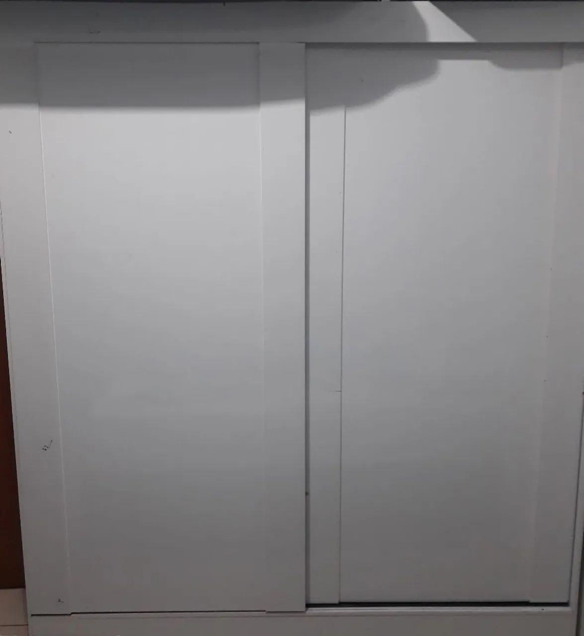 Guarda Roupa Branco 2 portas 