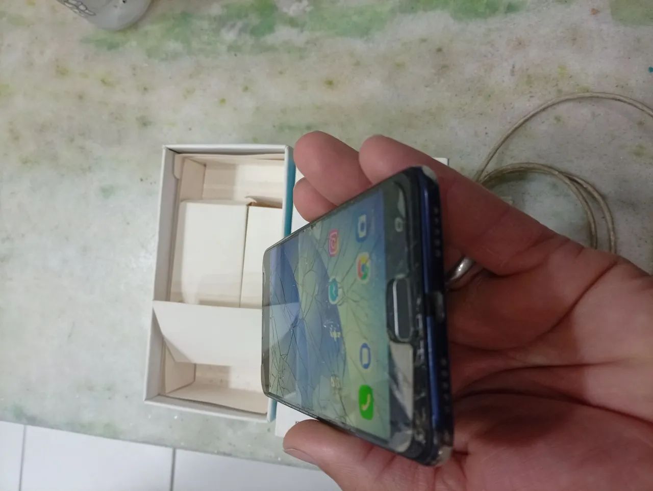 Celular azul ZenFone Max  - Foto 4