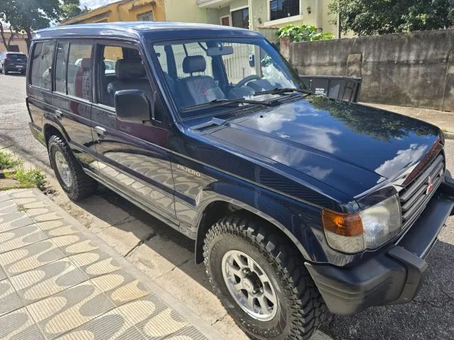 Mitsubishi Pajero Pajero GLX 3.0 V6 4p Mec 1997