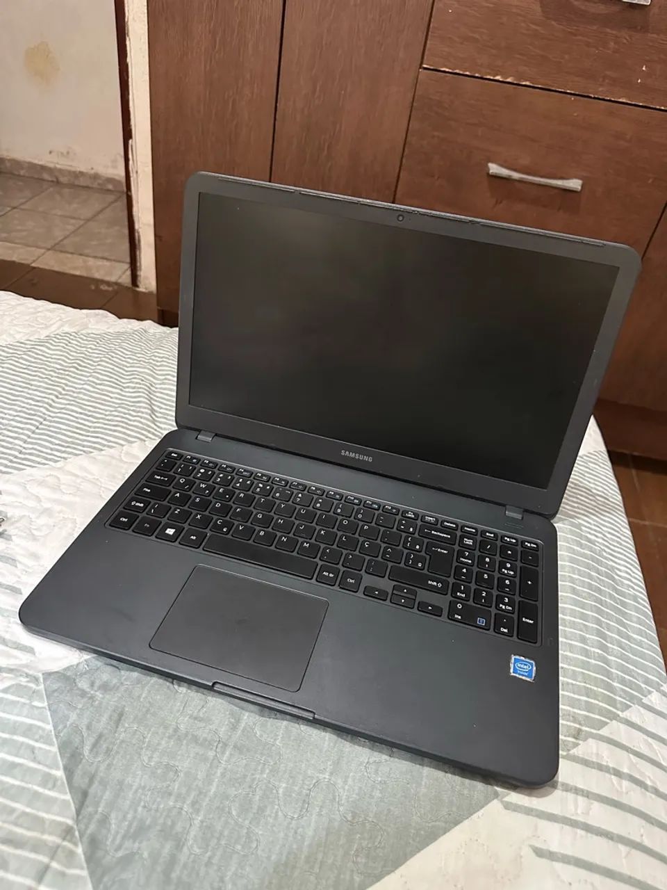 VENDO NOTEBOOK SEMINOVO SAMSUNG - Foto 3