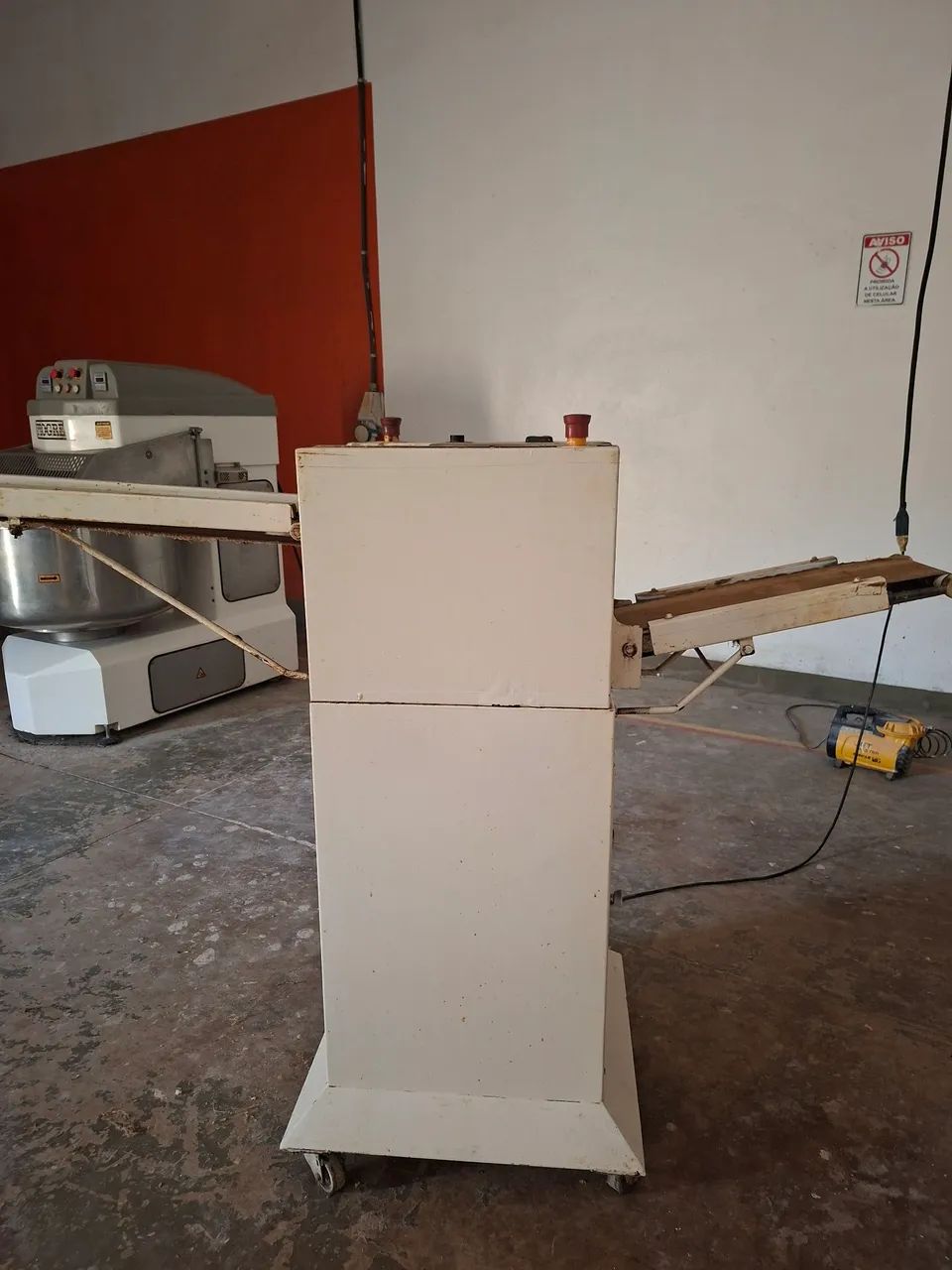 Vende-se modeladora  - Foto 4
