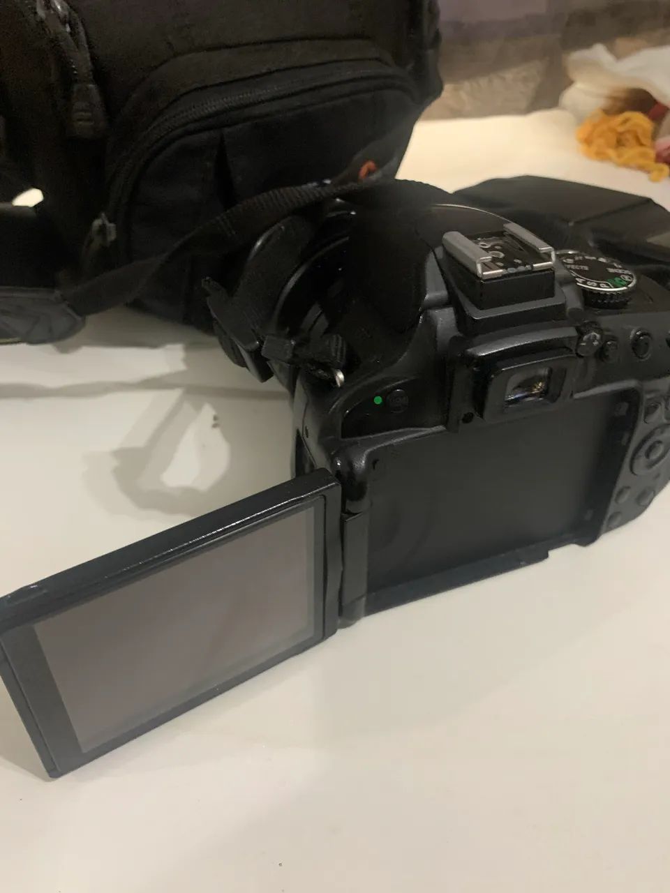 NIKON D5100 + Flash + Tripé  - Foto 5