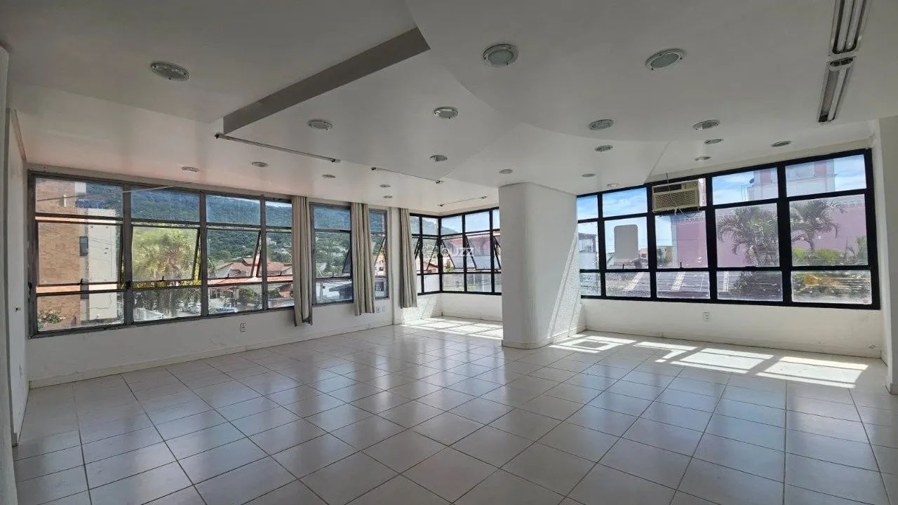 Sala Comercial no Via Lagoa, Florianópolis