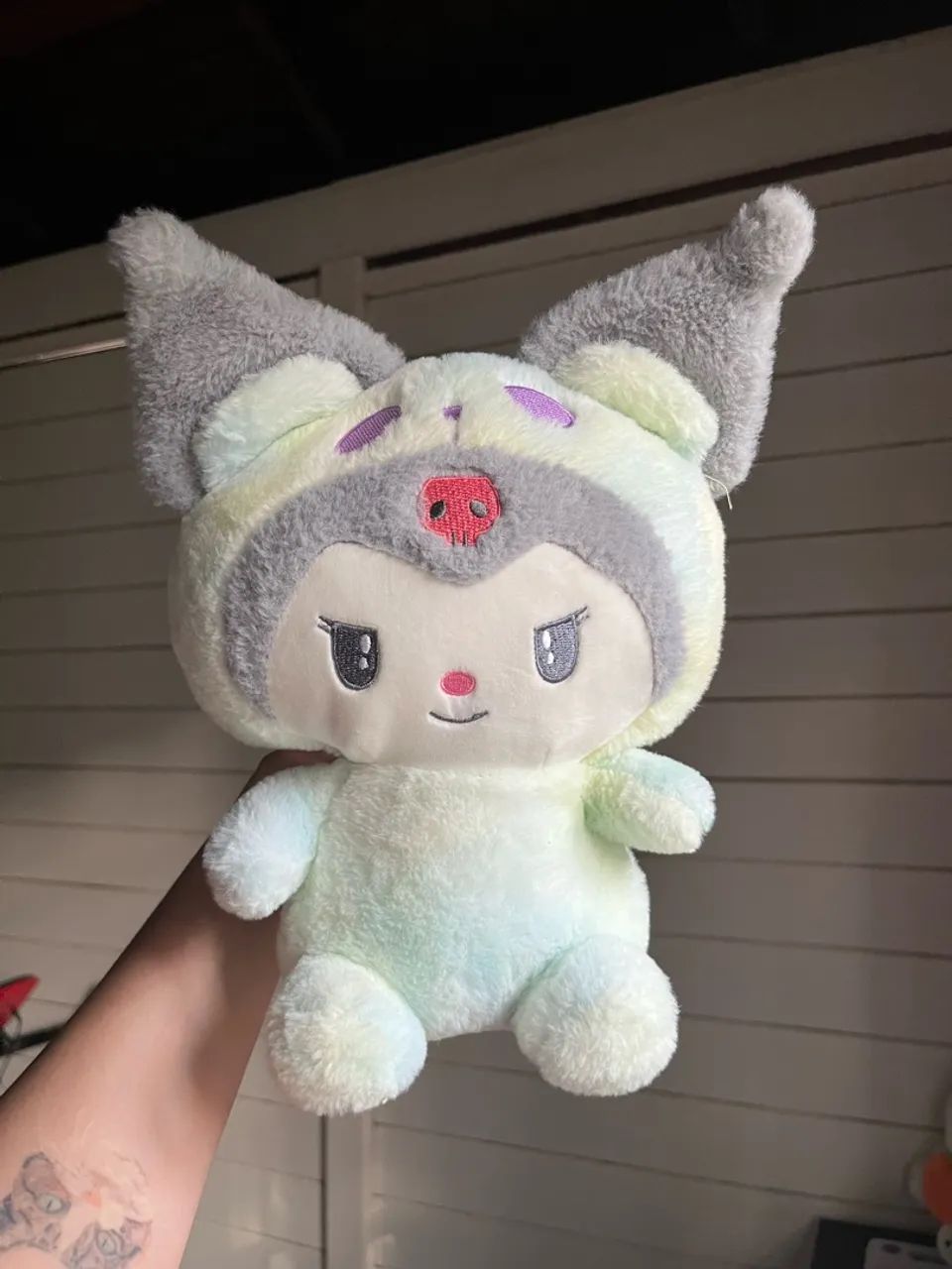 pelúcia Kuromi Hello Kitty