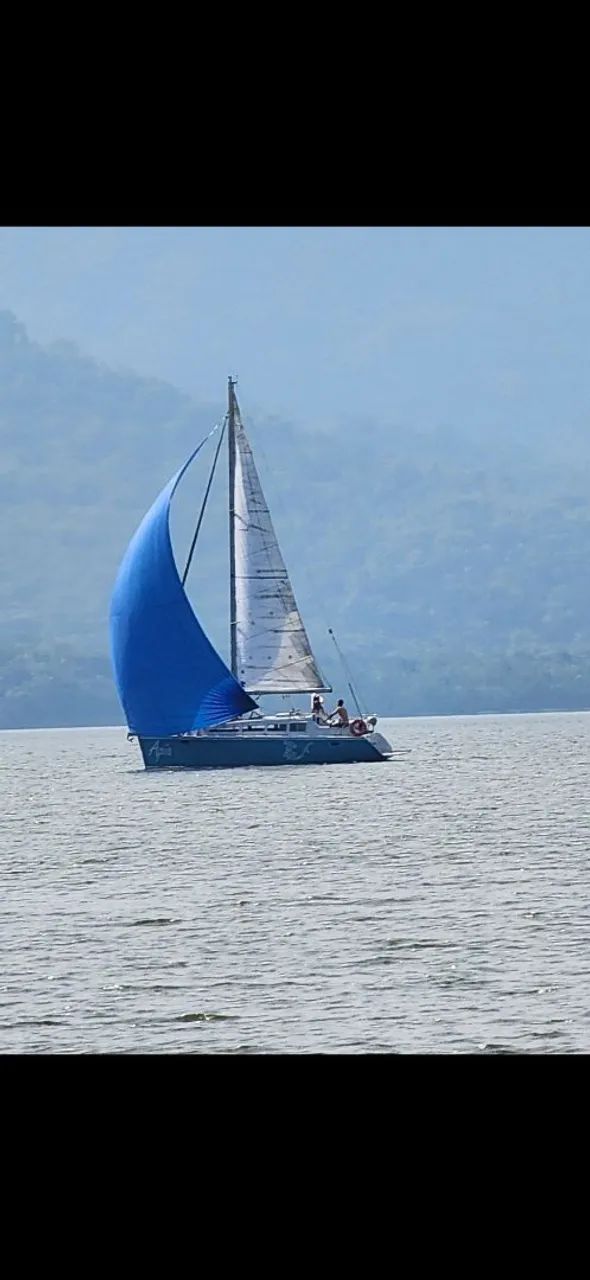 Veleiro Samoa 28