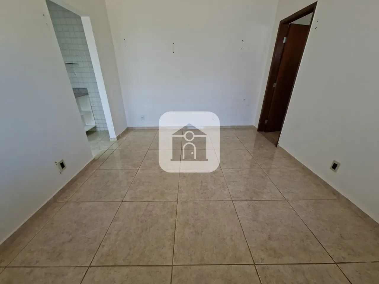 Comercial para locação no bairro Jardim Karaiba - Foto 7