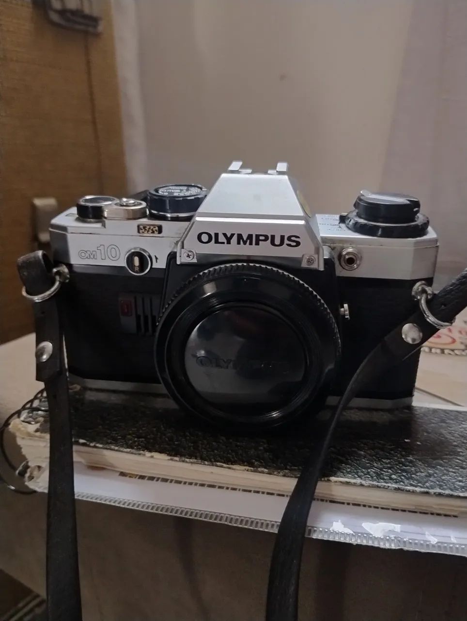 Máquina fotográfica Olympus OM10 ( ótimo estado de conservação) - Foto 5