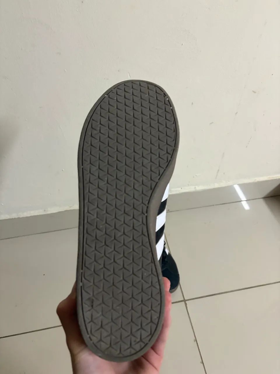Tênis adidas - Foto 2