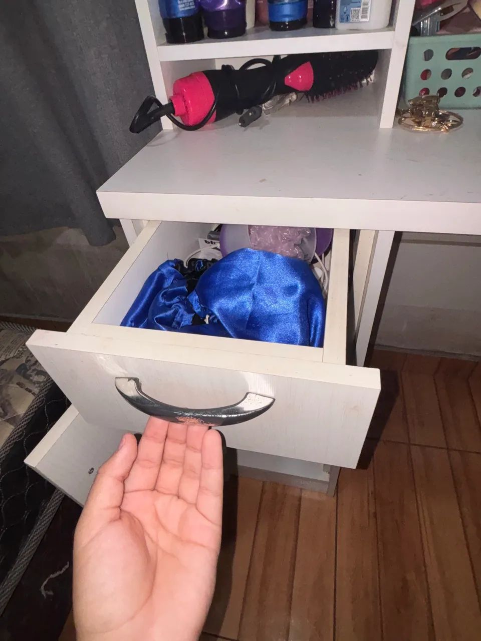 Dressing Table65578337855619122