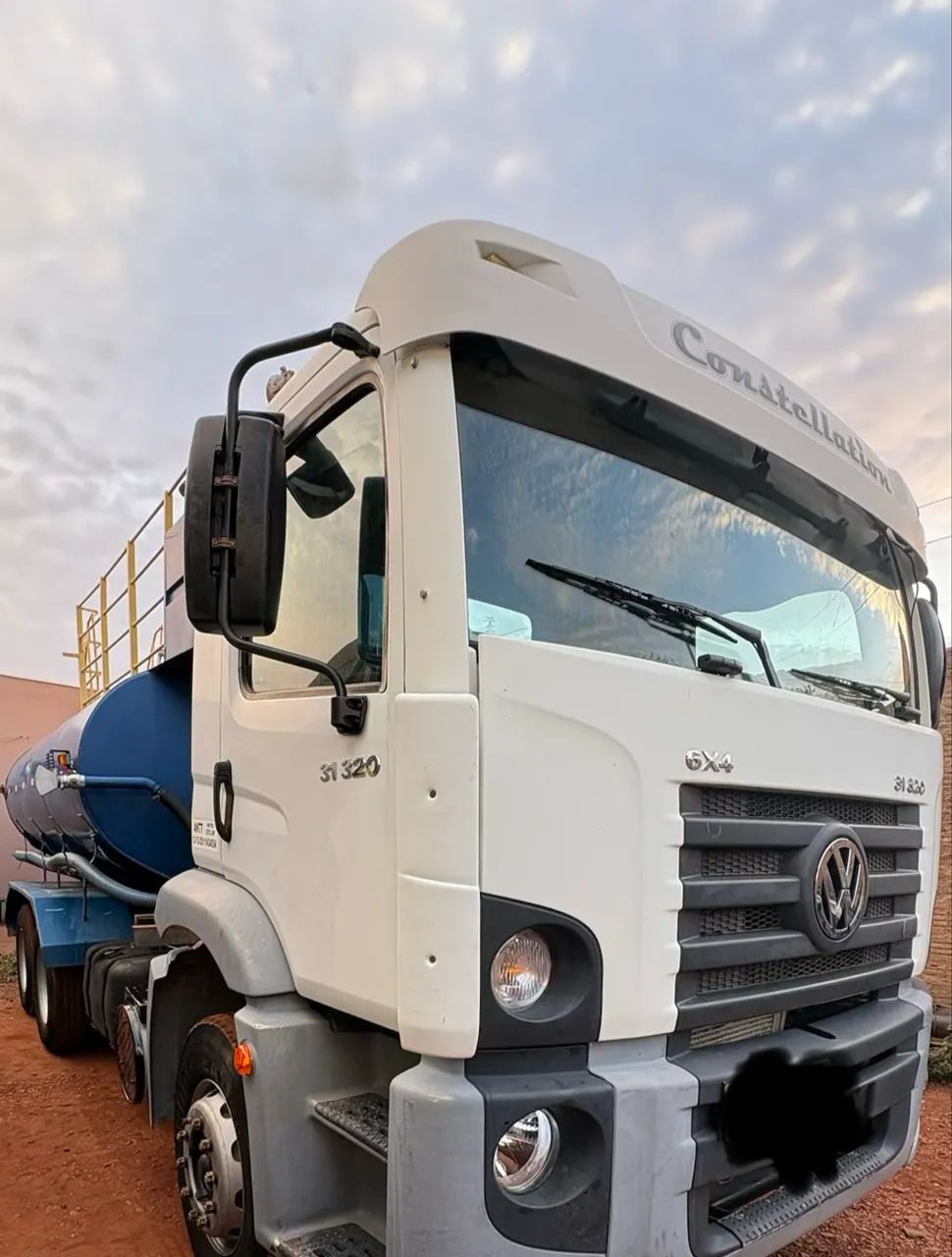 Constellation 31-320 6x4 PIPA 