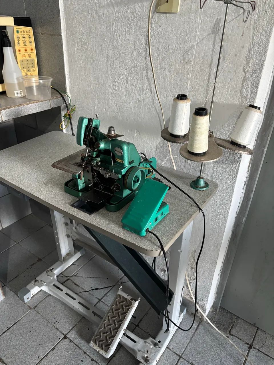 Máquina overlock