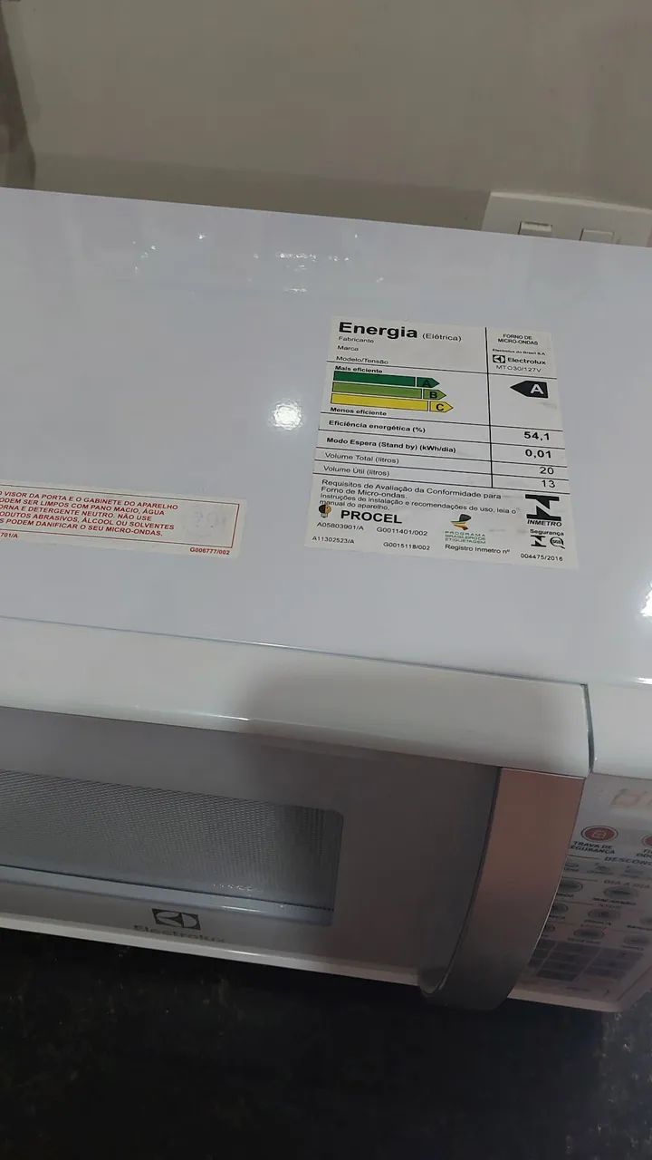 ? MICRO-ONDAS ELECTROLUX 20L - PRATICAMENTE NOVO ? - Foto 5