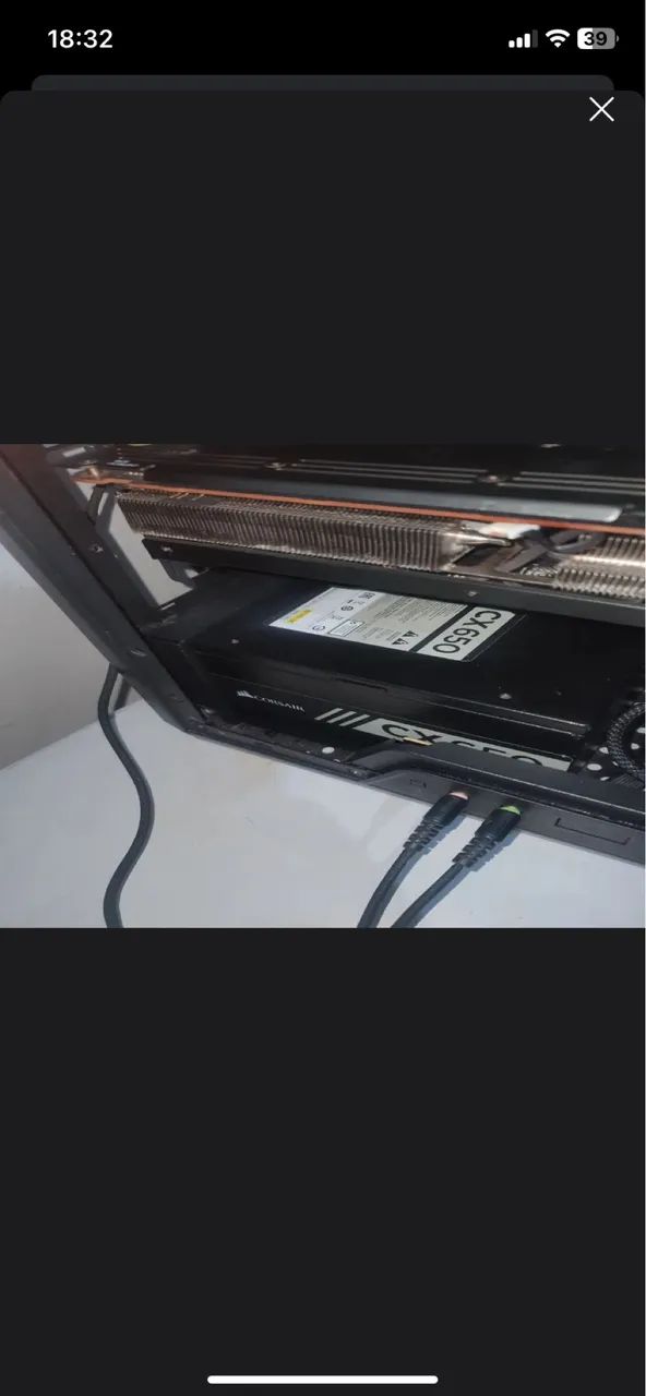 Fonte 650W Corsair