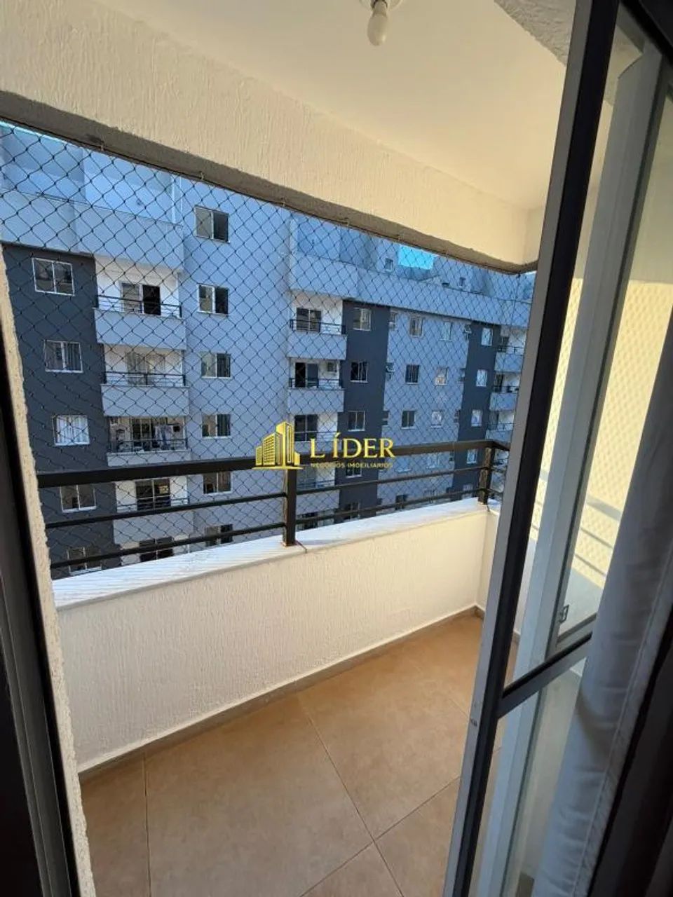 APARTAMENTO SEMI MOBILIADO - Foto 5