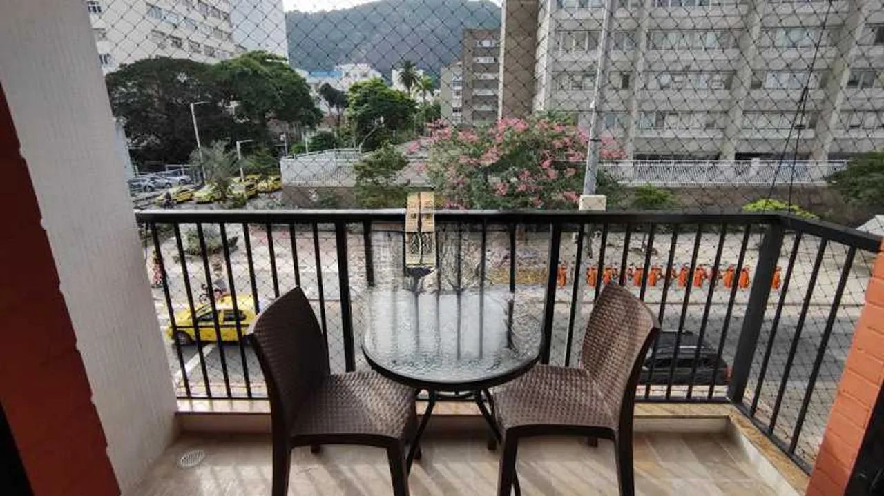 Apartamento - / Residencial / Botafogo