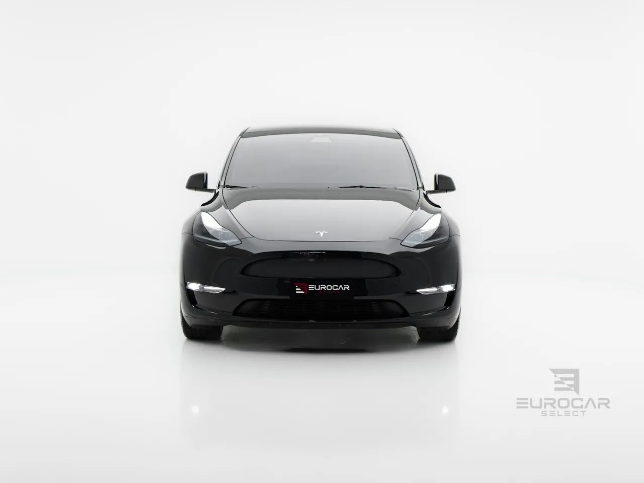 Tesla Model Y Performance, foto 2 de 16