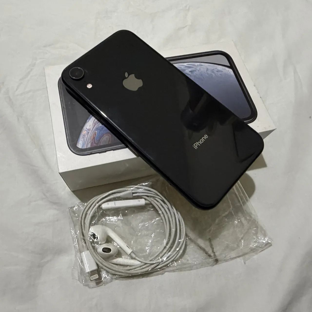 iPhone XR 64 GB - Foto 2