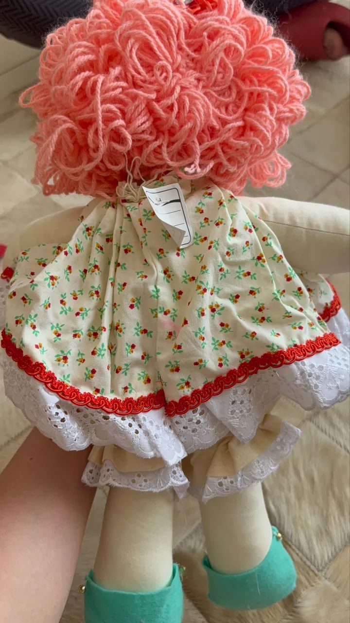 Boneca de pano artesanal confecção própria  - Foto 2