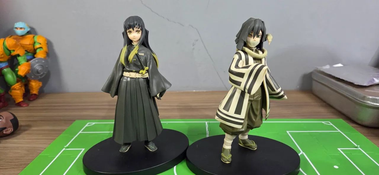 Demon Slayer (bandai  original) - Obanai e Muichiro