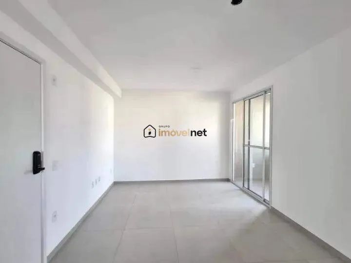 Apartamento novo  02 quartos com varanda