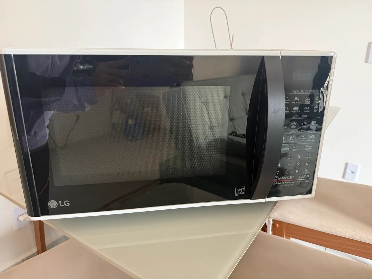 Micro-ondas LG 30L Branco - 220V