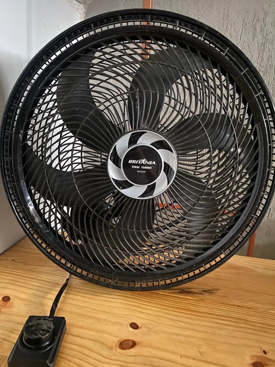 Ventilador de parede 