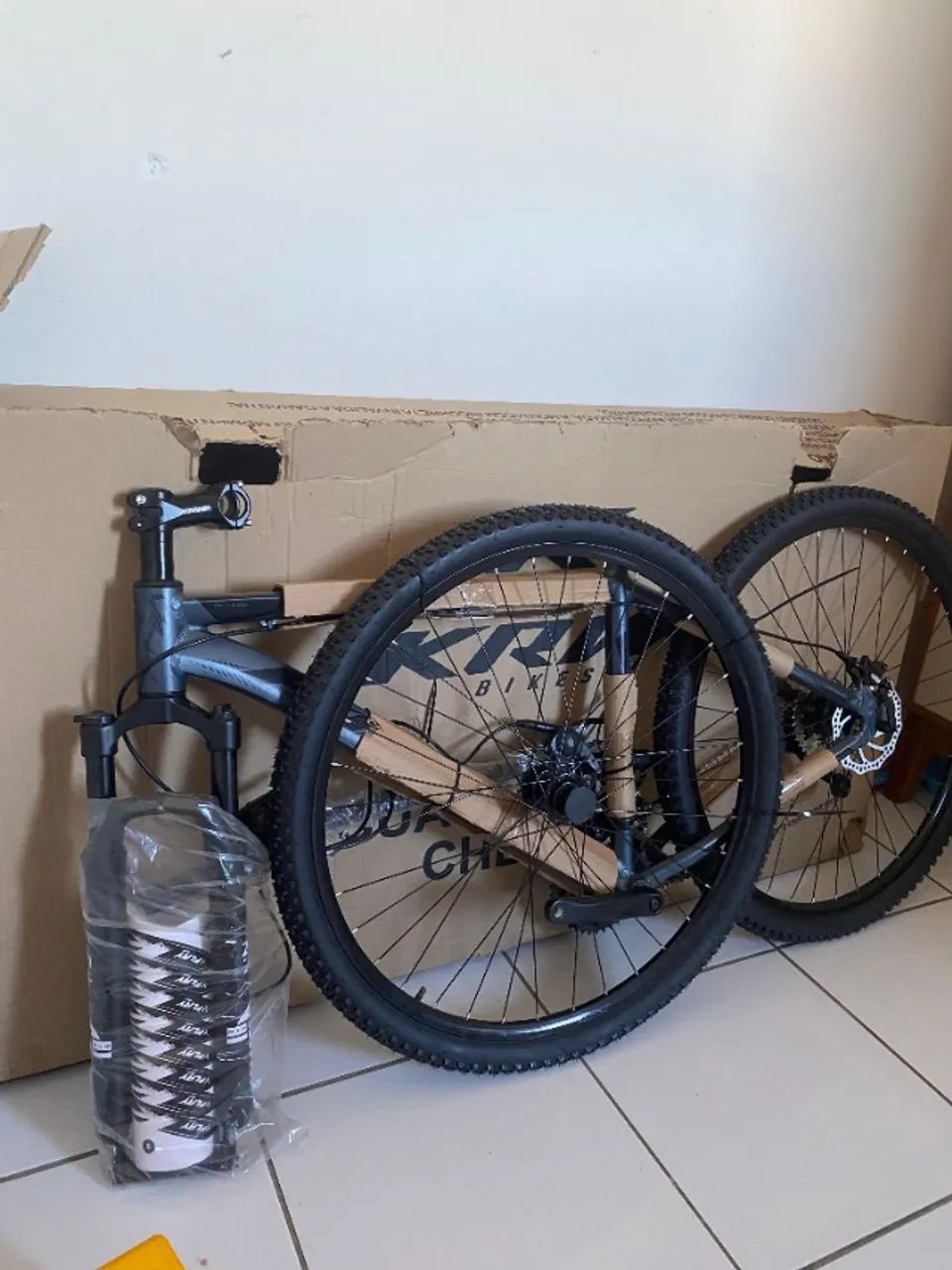 Bicicleta krw aro 29 quadro 19 ZERO - Foto 2