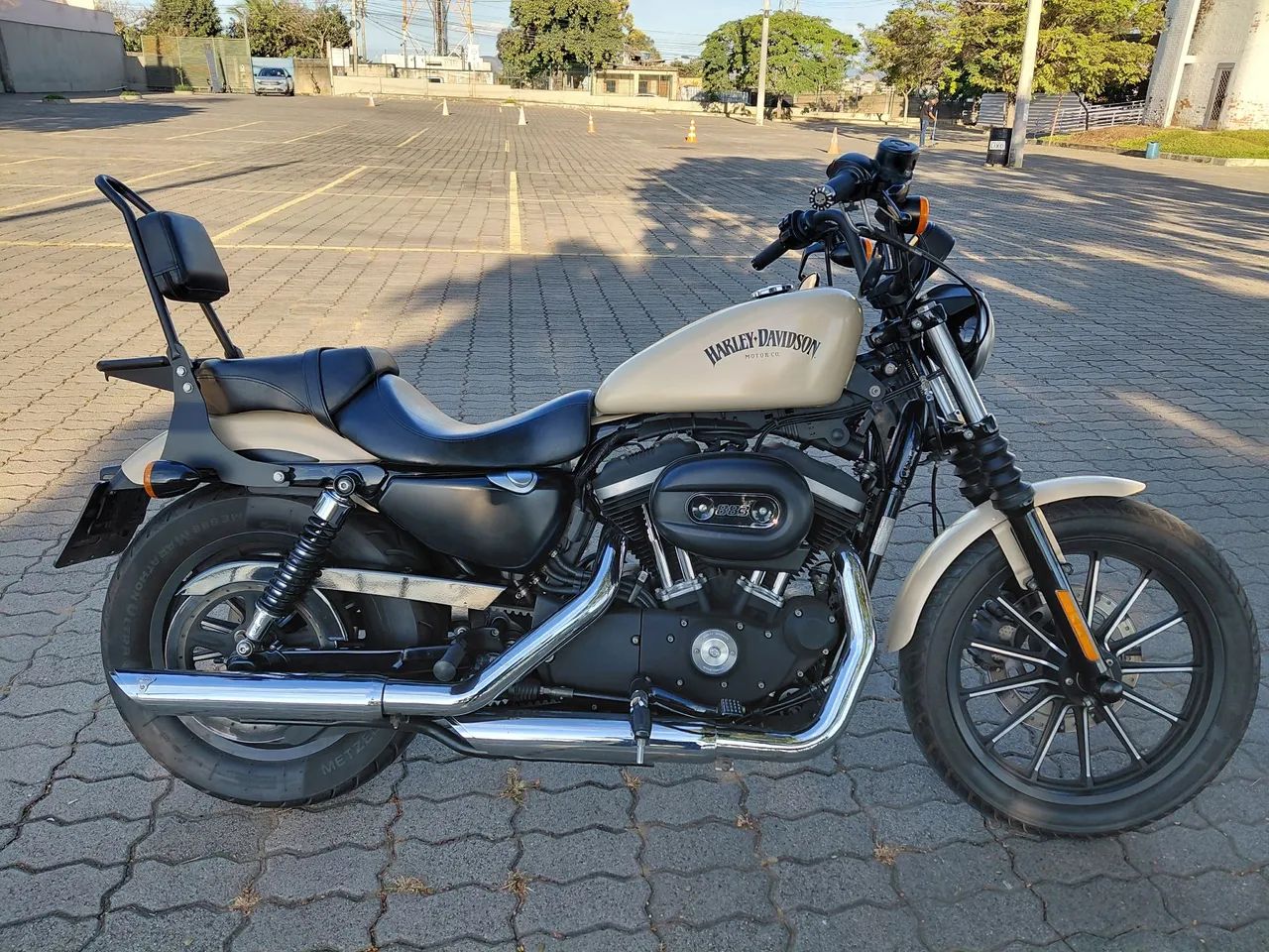 Harley Davidson Iron 883