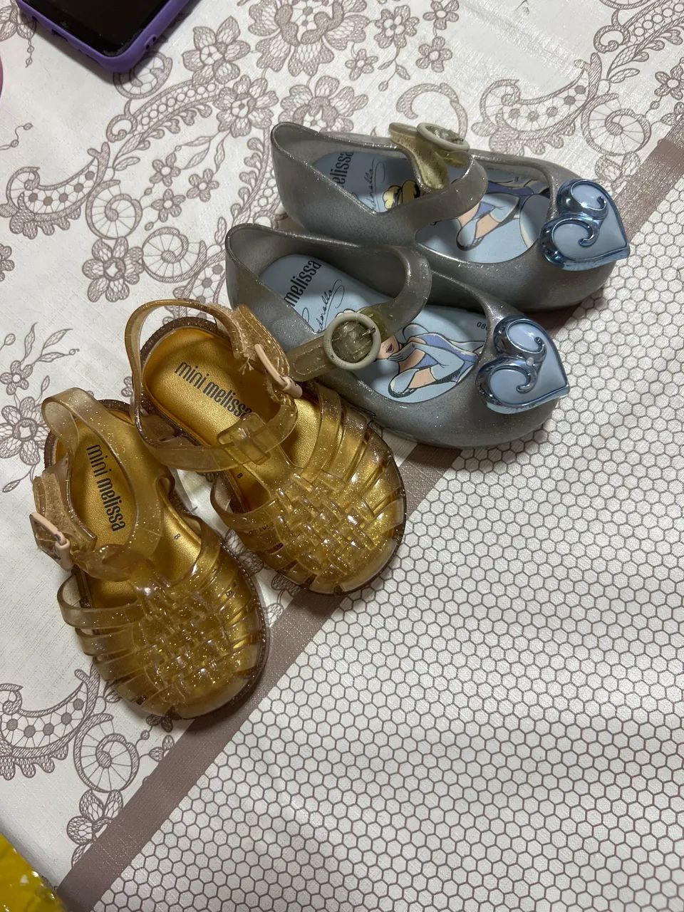 Melissa bebê 100 reais as duas