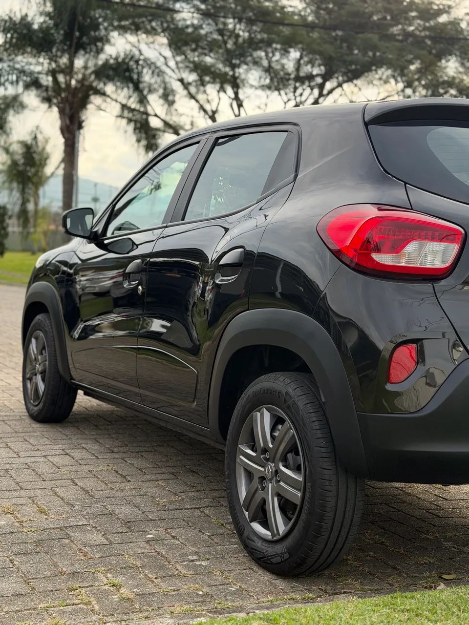 Renault Kwid Zen 1.0 Flex 12V 5P Mec. 2026 - Foto 3