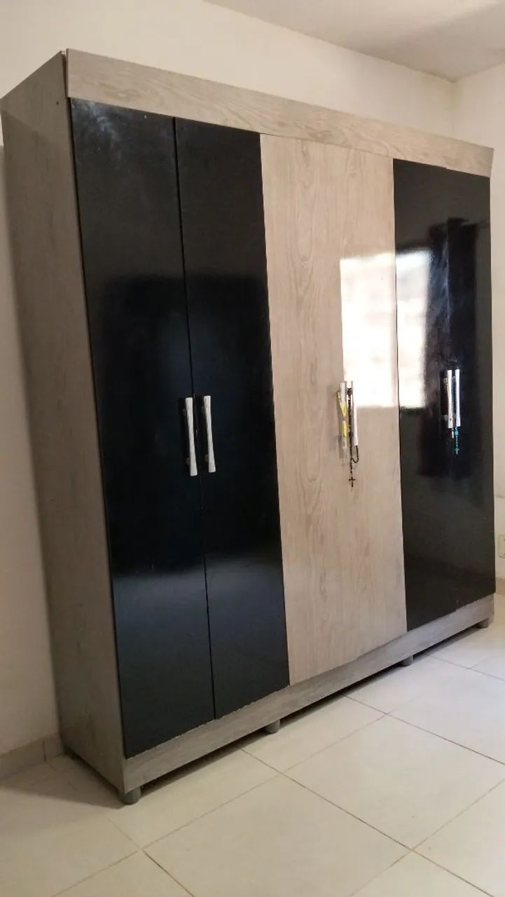 Guarda Roupa