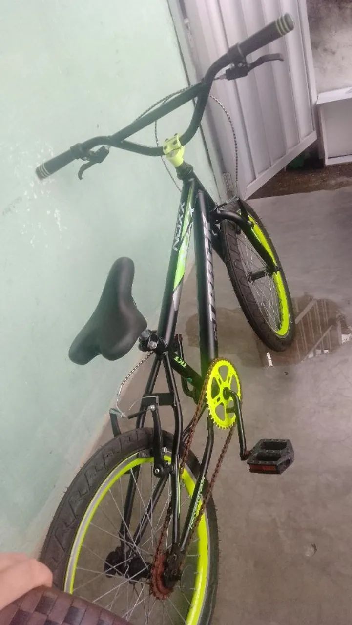 Bicicleta semi nova