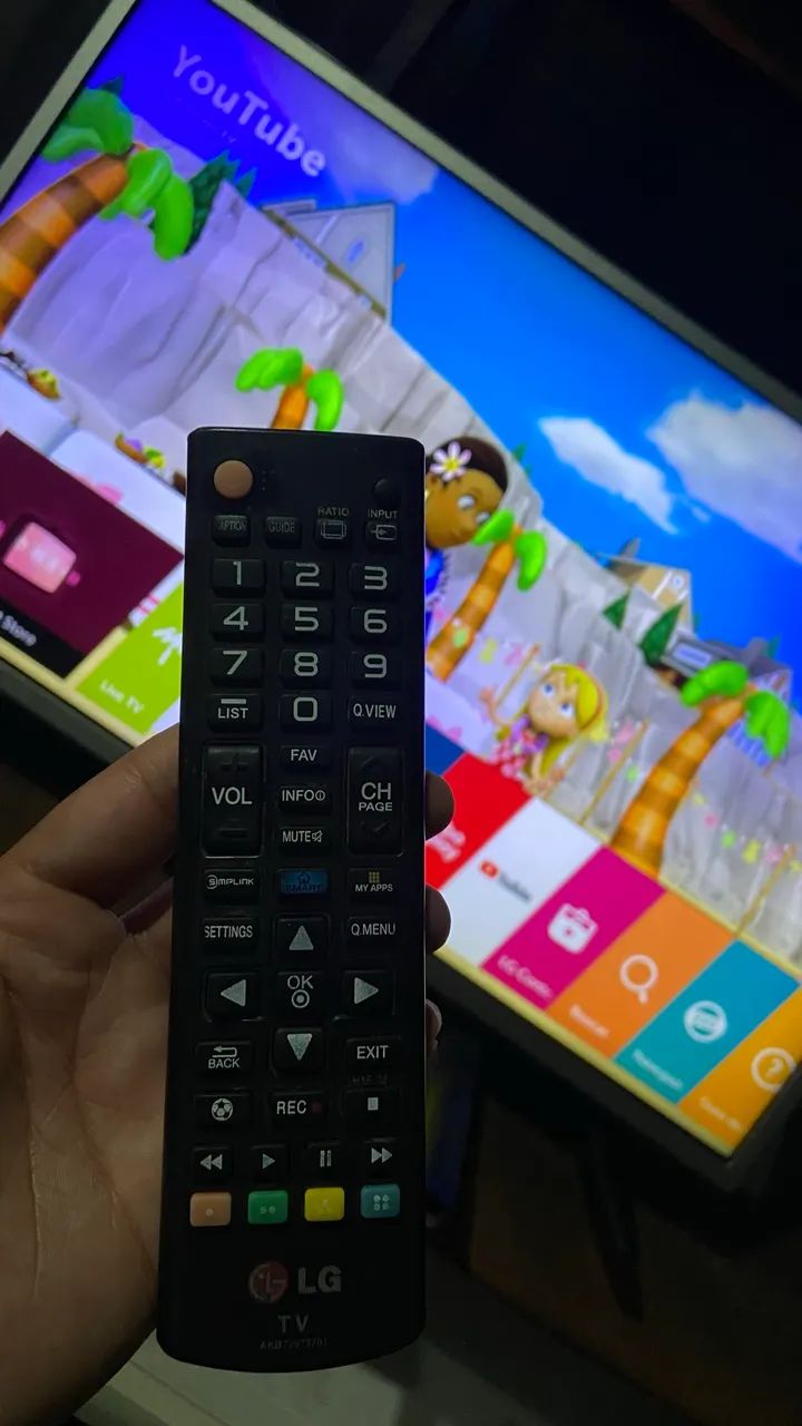 Tv Smart LG 32 Polegadas, Wi-Fi Youtube Netflix funcionando tudo - Foto 4