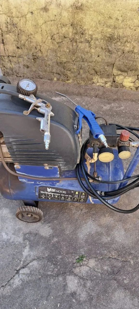 Vende se um compressor em perfeito estado, funcionando perfeitamente.  - Foto 2