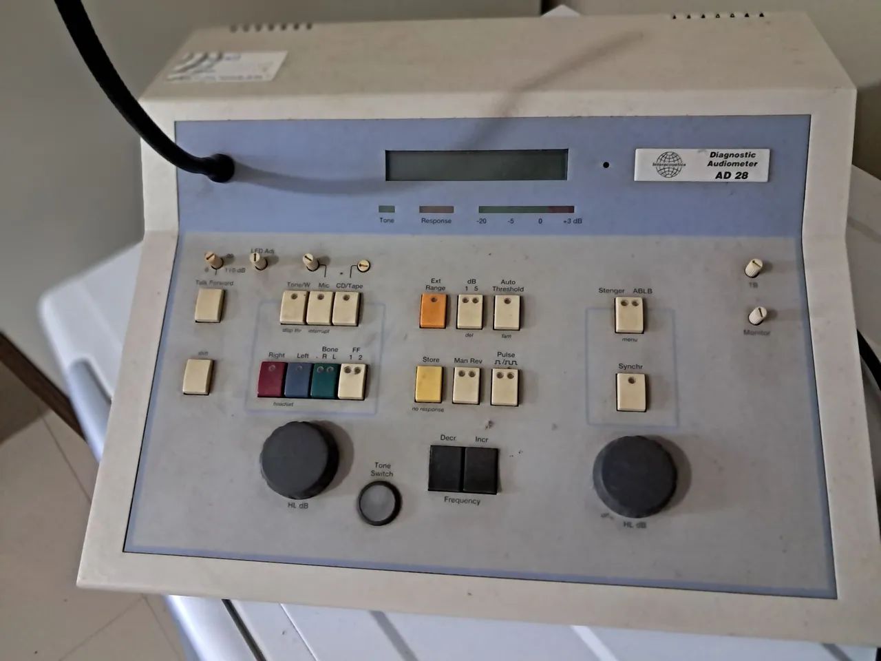 Audiômetro AD 28