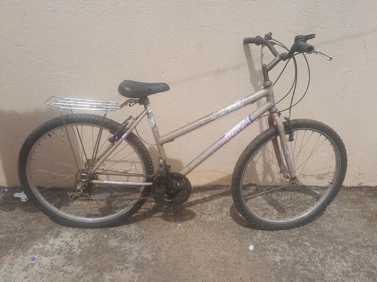 Vendo bicleta aro 26 - Foto 2