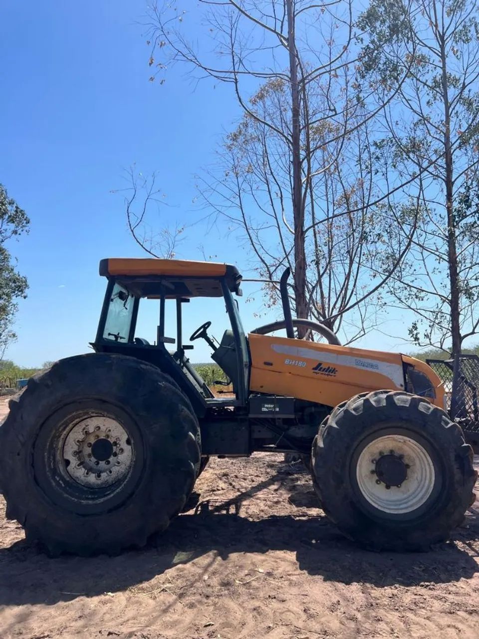Trator BH 180 - Foto 5