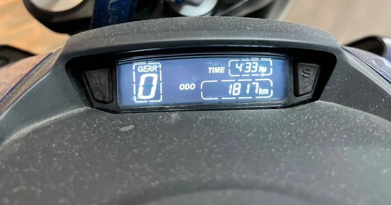 DOMINAR 400   AZUL 2025/2025 - Foto 4
