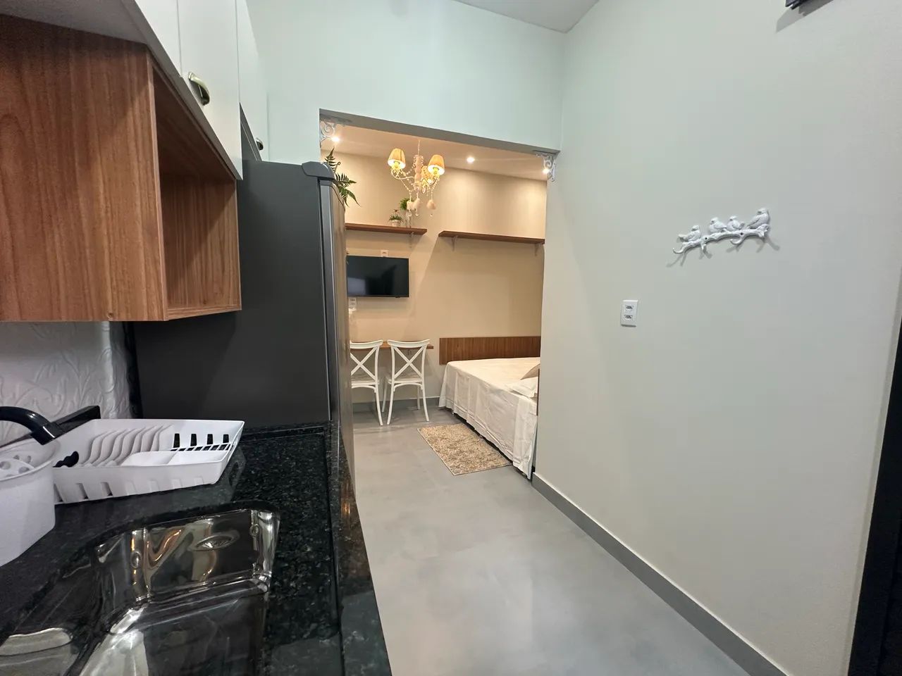 Locação. Apartamento mobiliado. Centro da cidade. - Foto 2