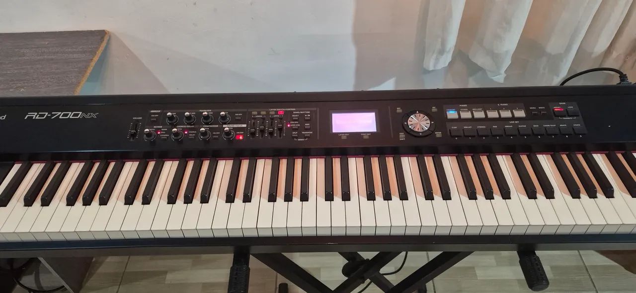 Teclado Roland RD700nx - Foto 2
