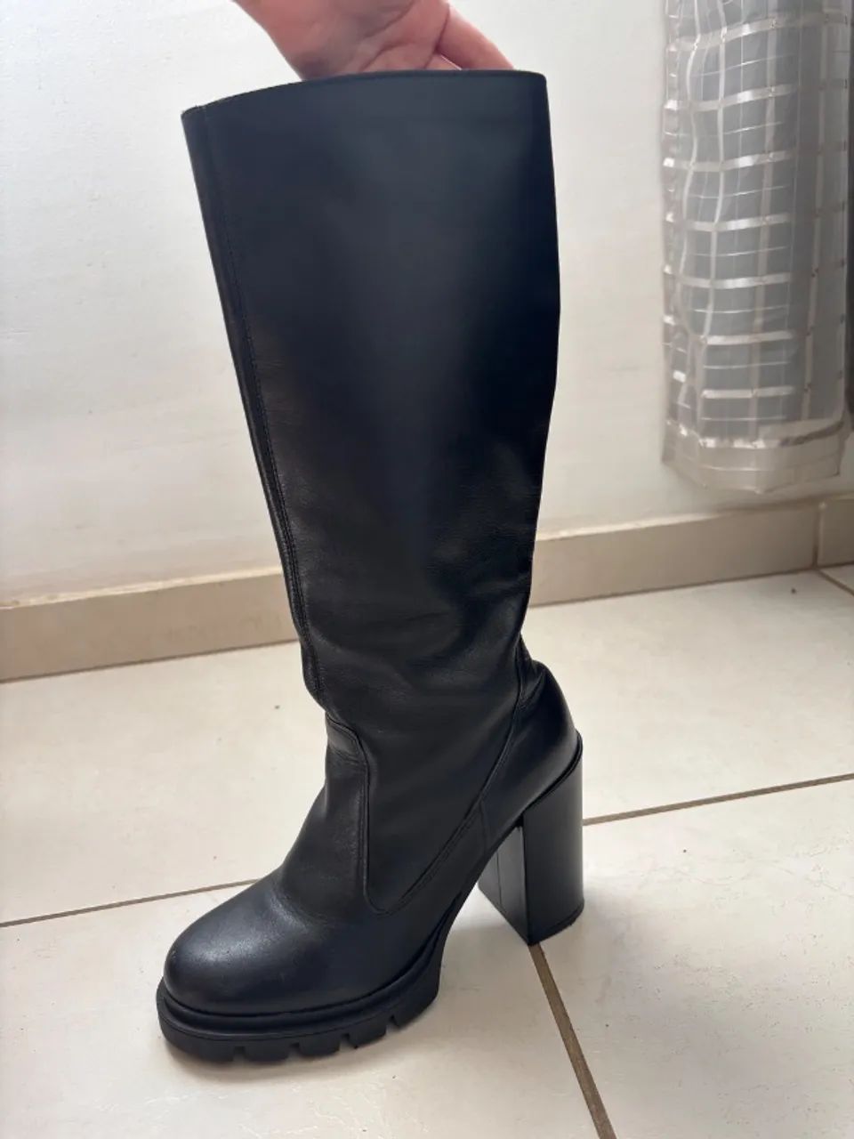 Bota Feminina Constance 35 - Foto 2