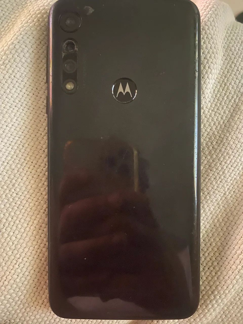 Moto g8 power light 