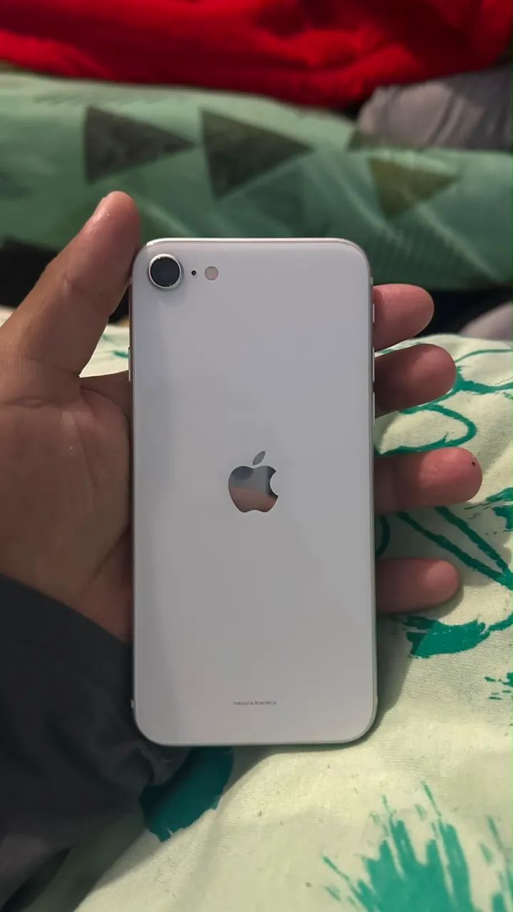 iPhone SE de 64gb segunda geração  - Foto 4