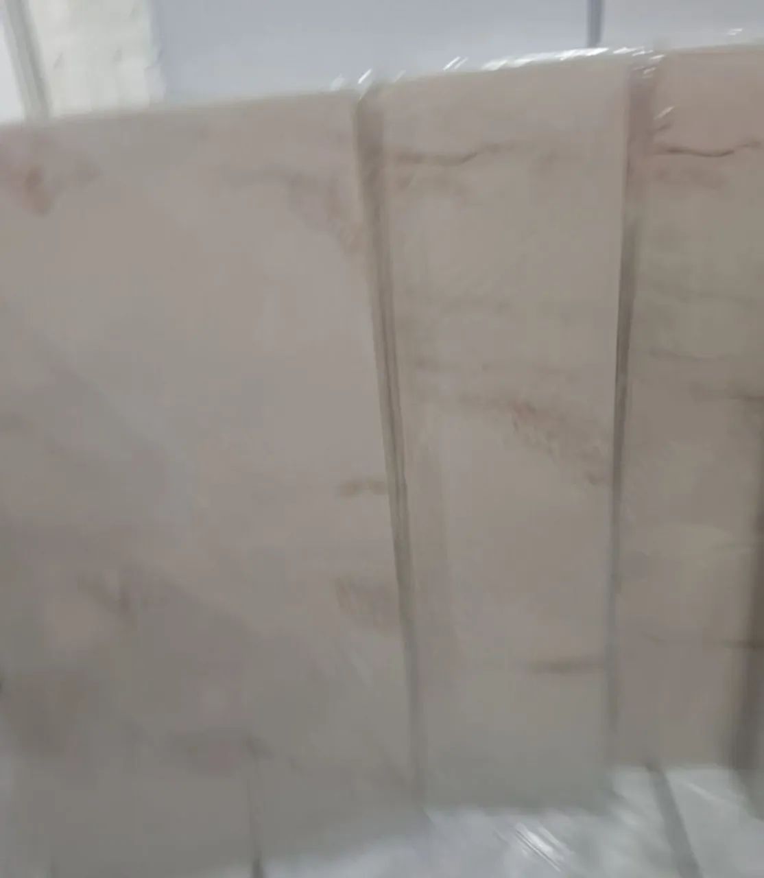 Marble-effect adhesive plaque433926439678791681