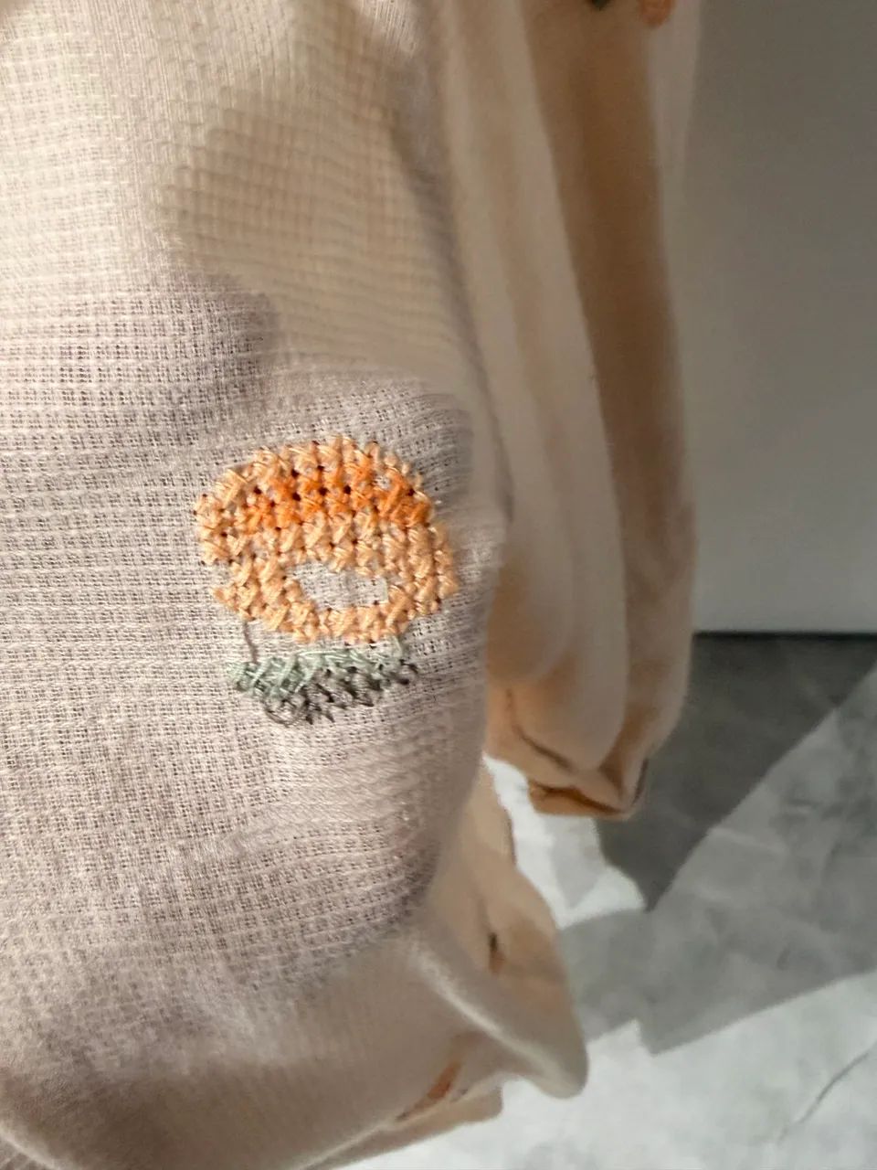 Camisa novíssima bordada  - Foto 2